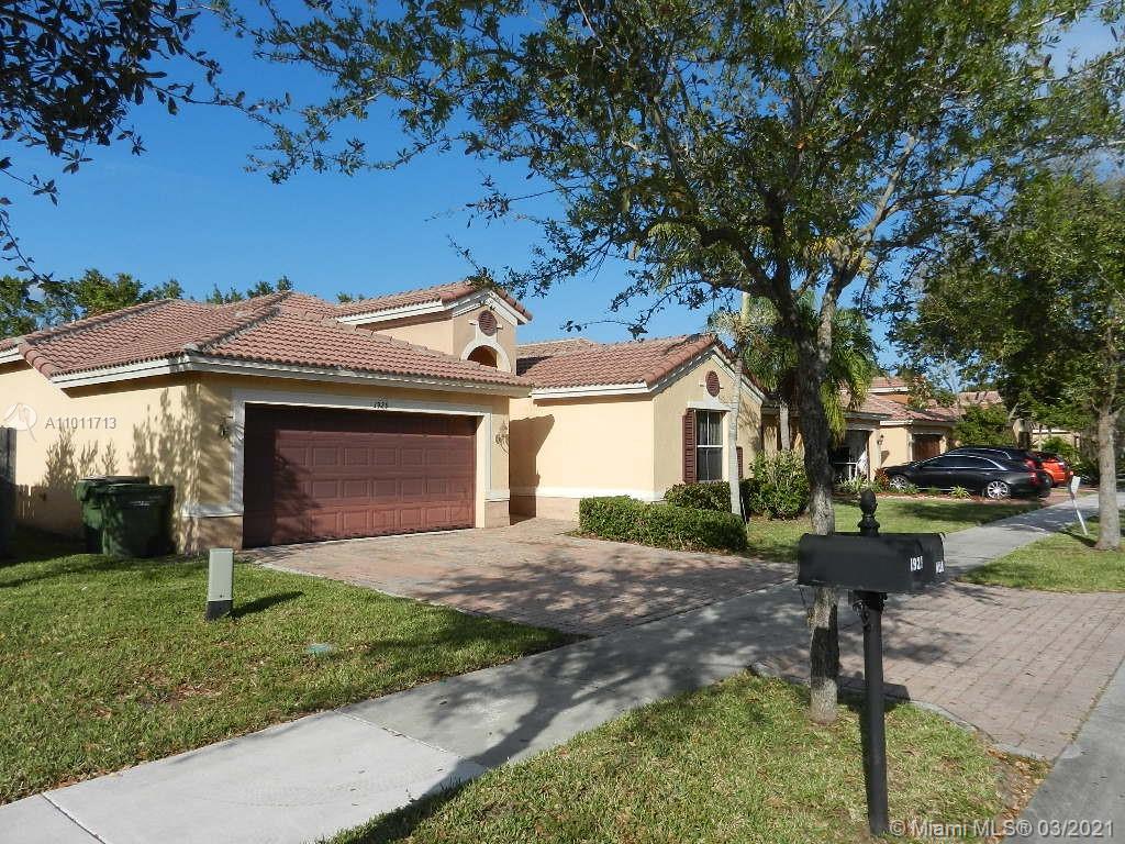 1929 NE 4th CT, Homestead, FL 33033