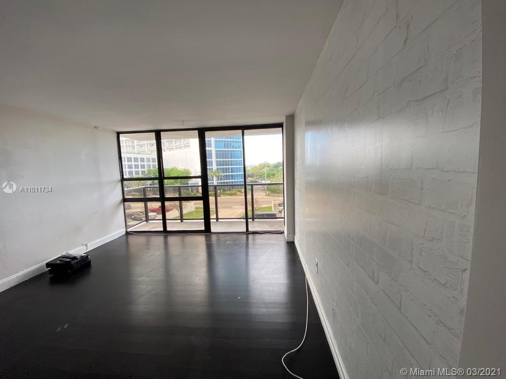 Miami, FL 33137,600 NE 36th St #310