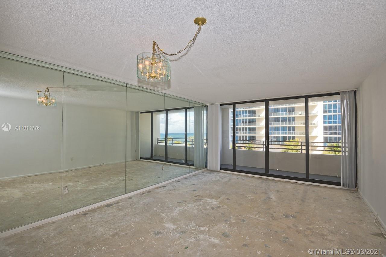 Hollywood, FL 33019,3505 S Ocean Dr #510