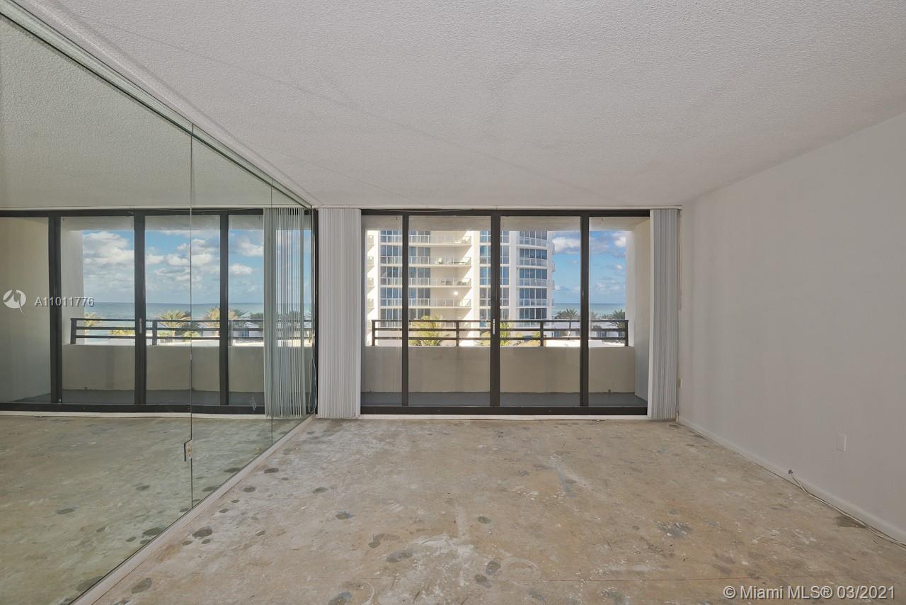 Hollywood, FL 33019,3505 S Ocean Dr #510