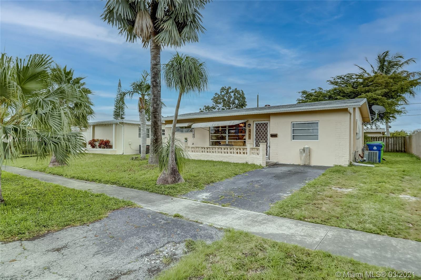 8610 NW 26th St, Sunrise, FL 33322