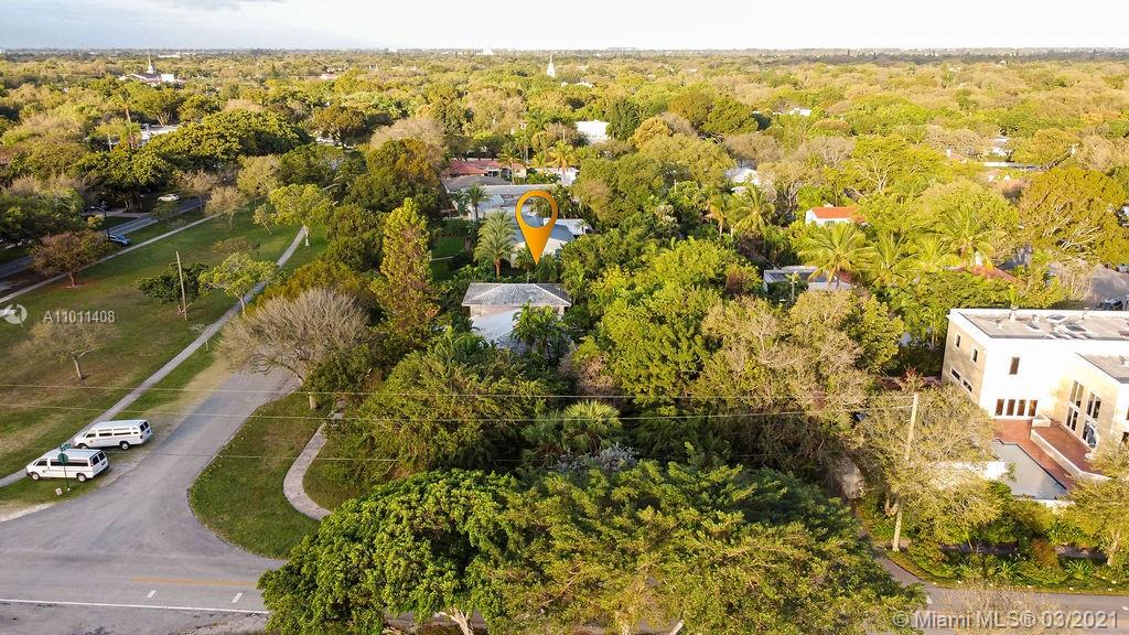 Miami Shores, FL 33138,9860 NE 5th Ave Rd