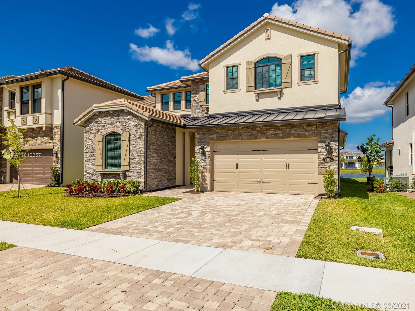 Boynton Beach, FL 33472,8884 Grand Prix Ln