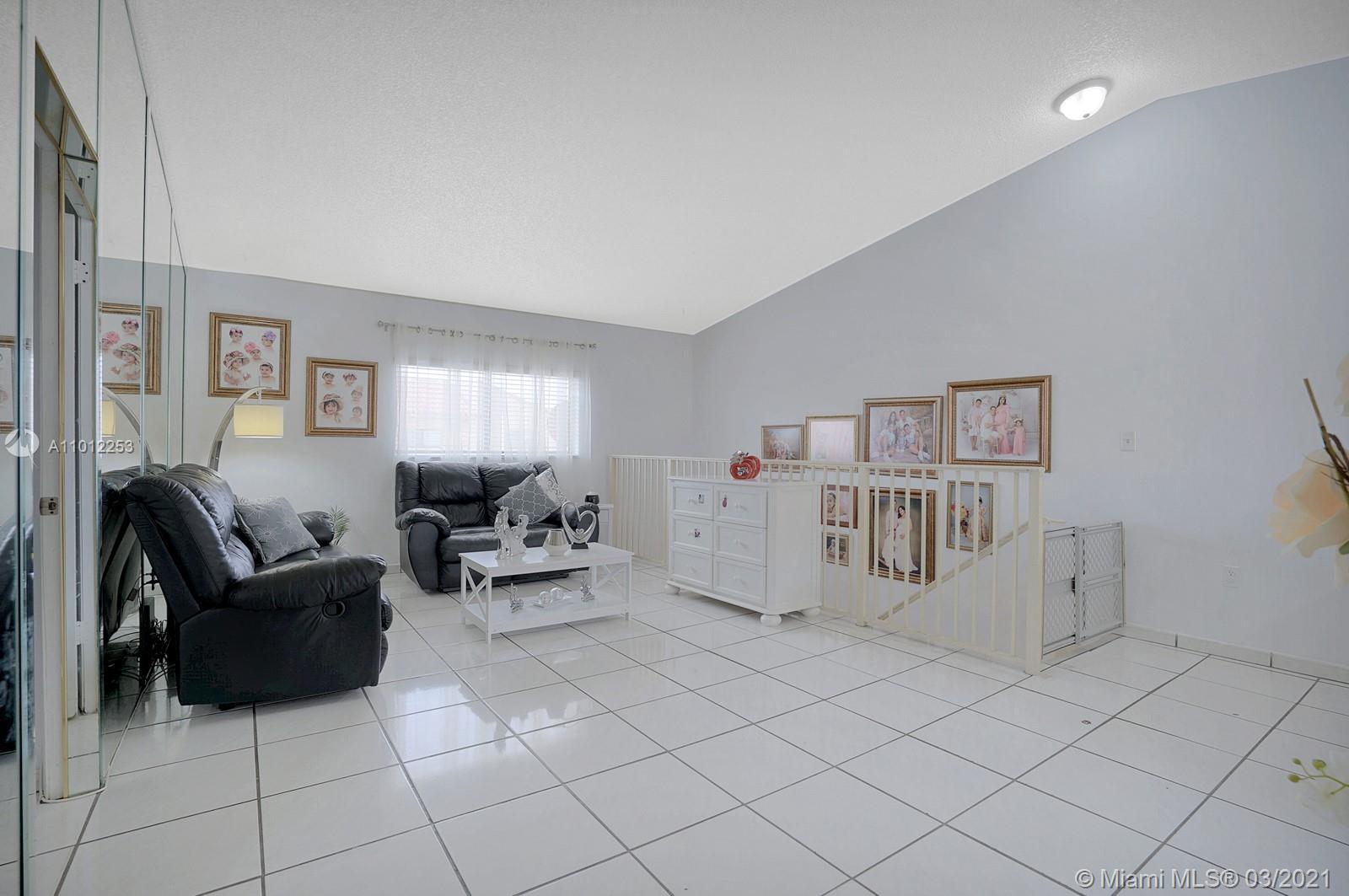 Hialeah, FL 33018,7712 W 29th Way #201