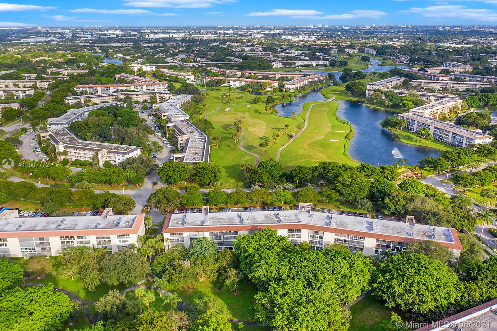 2805 VICTORIA WAY G1, Coconut Creek, Florida 33066, 2 Bedrooms Bedrooms, ,2 BathroomsBathrooms,Residential,For Sale,2805 VICTORIA WAY G1,A11007772