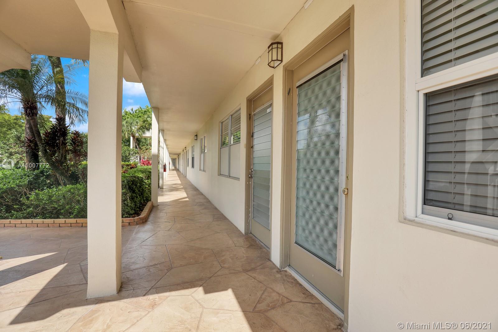 2805 VICTORIA WAY G1, Coconut Creek, Florida 33066, 2 Bedrooms Bedrooms, ,2 BathroomsBathrooms,Residential,For Sale,2805 VICTORIA WAY G1,A11007772