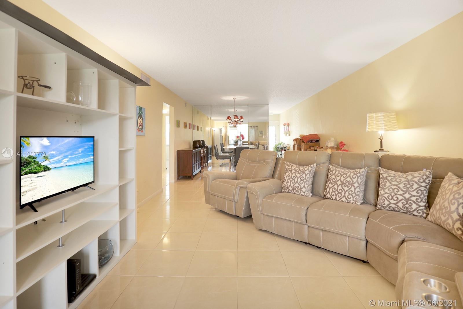 2805 VICTORIA WAY G1, Coconut Creek, Florida 33066, 2 Bedrooms Bedrooms, ,2 BathroomsBathrooms,Residential,For Sale,2805 VICTORIA WAY G1,A11007772