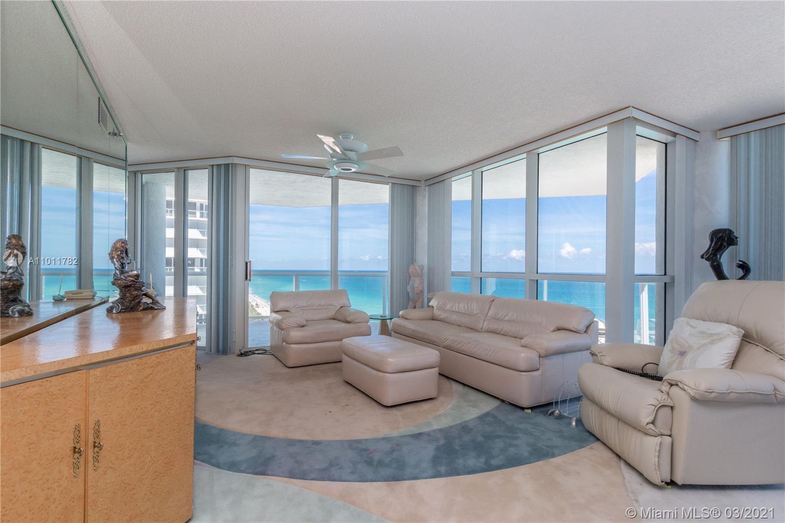 Sunny Isles Beach, FL 33160,16425 Collins Ave #1916