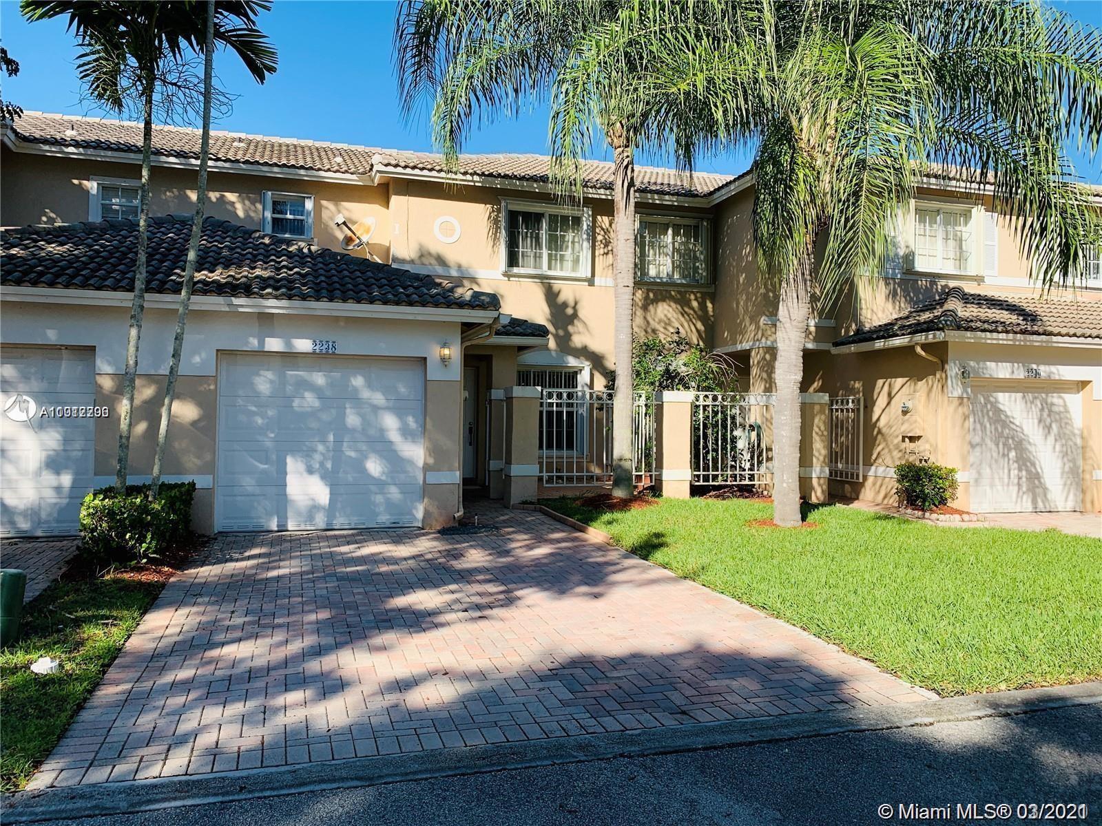 2238 NW 171st Ter, Pembroke Pines, FL 33028