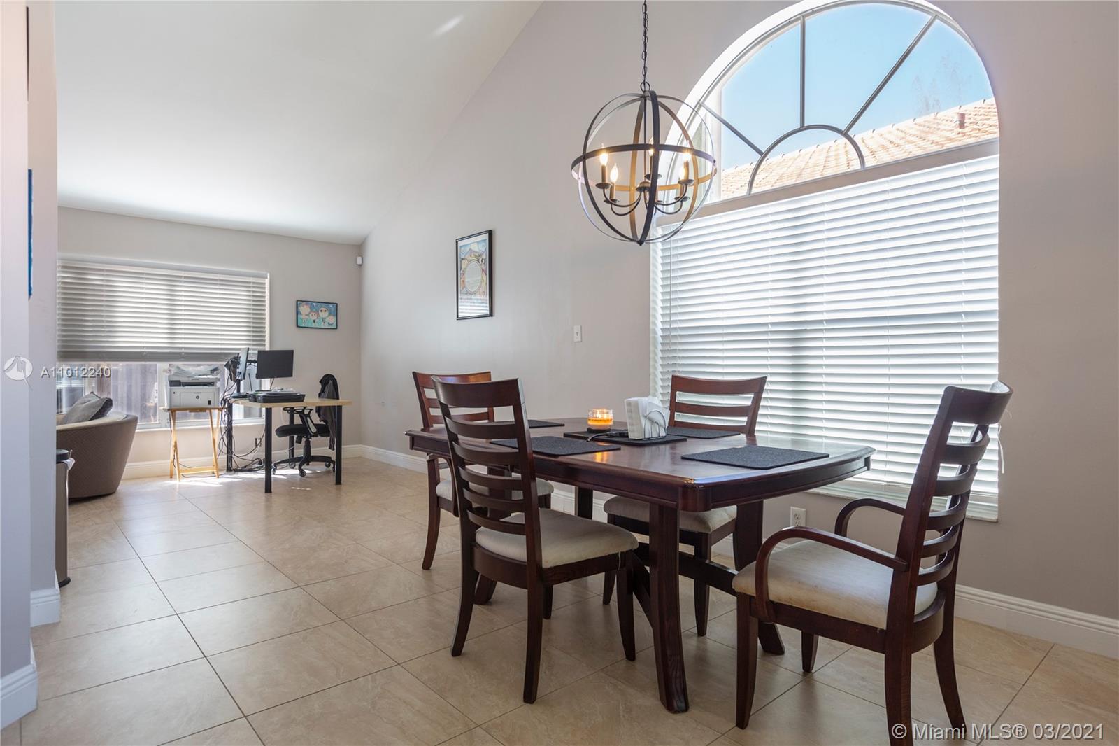 2730 Cayenne Ave, Cooper City, FL 33026