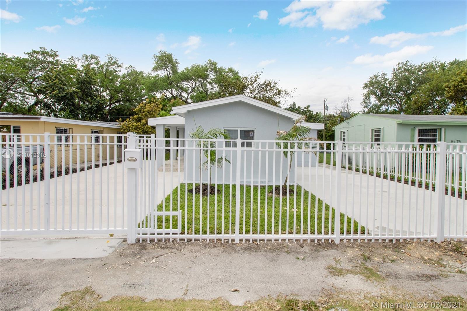 1858 NW 115th St, Miami, FL 33167