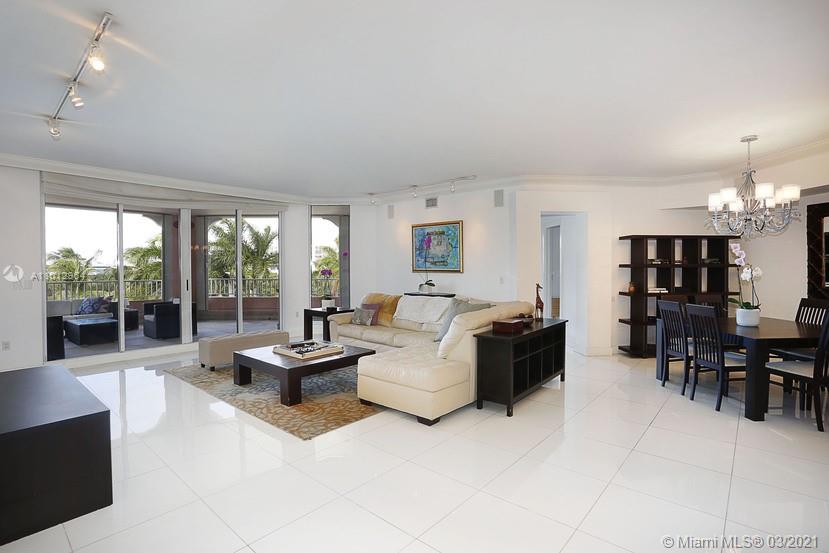 721 Crandon Blvd #408, Key Biscayne, FL 33149