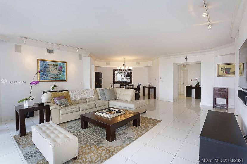 Key Biscayne, FL 33149,721 Crandon Blvd #408