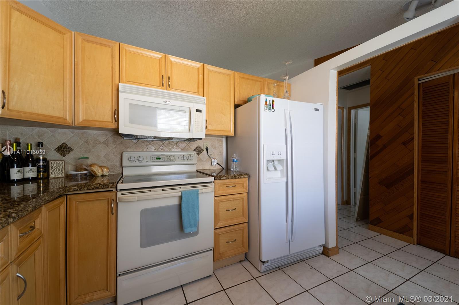 Deerfield Beach, FL 33064,4724 NW 6th Ave #4724