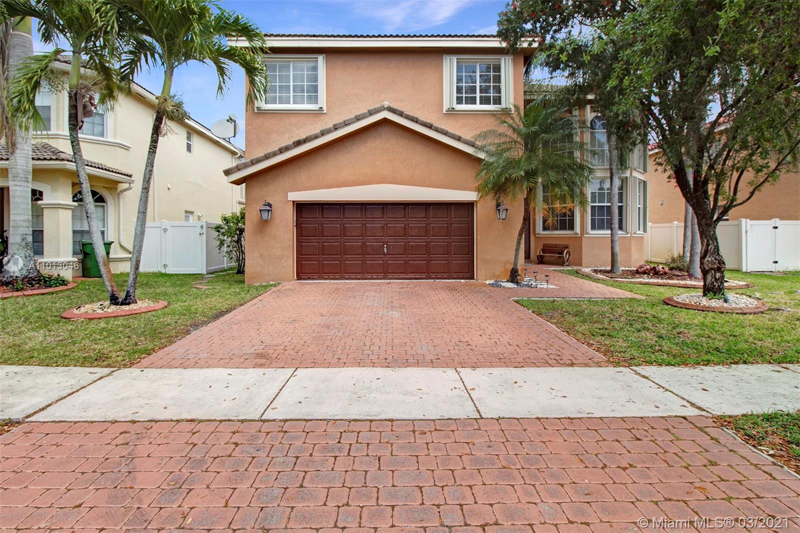 Pembroke Pines, FL 33027,1423 SW 161st Ave