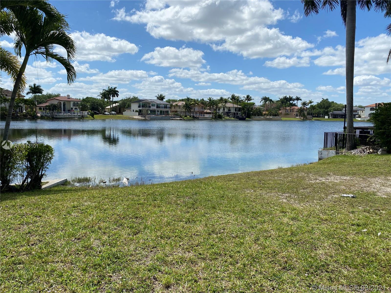 Miami Lakes, FL 33016,8454 NW 168 Terrace