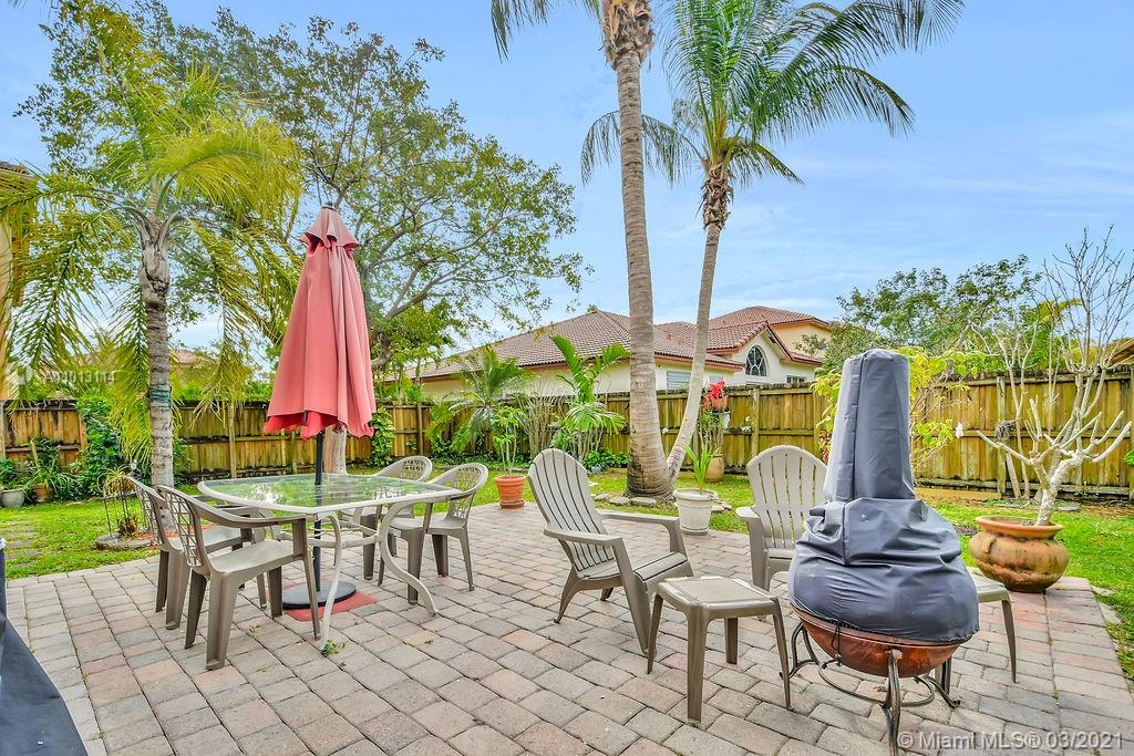 Cutler Bay, FL 33190,9464 SW 220th St