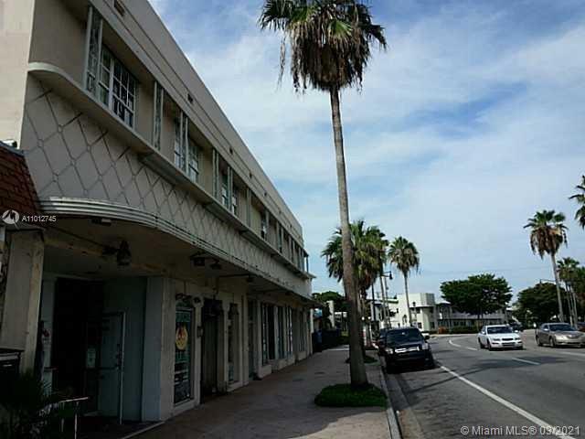 Miami Beach, FL 33141,1016 71st #204