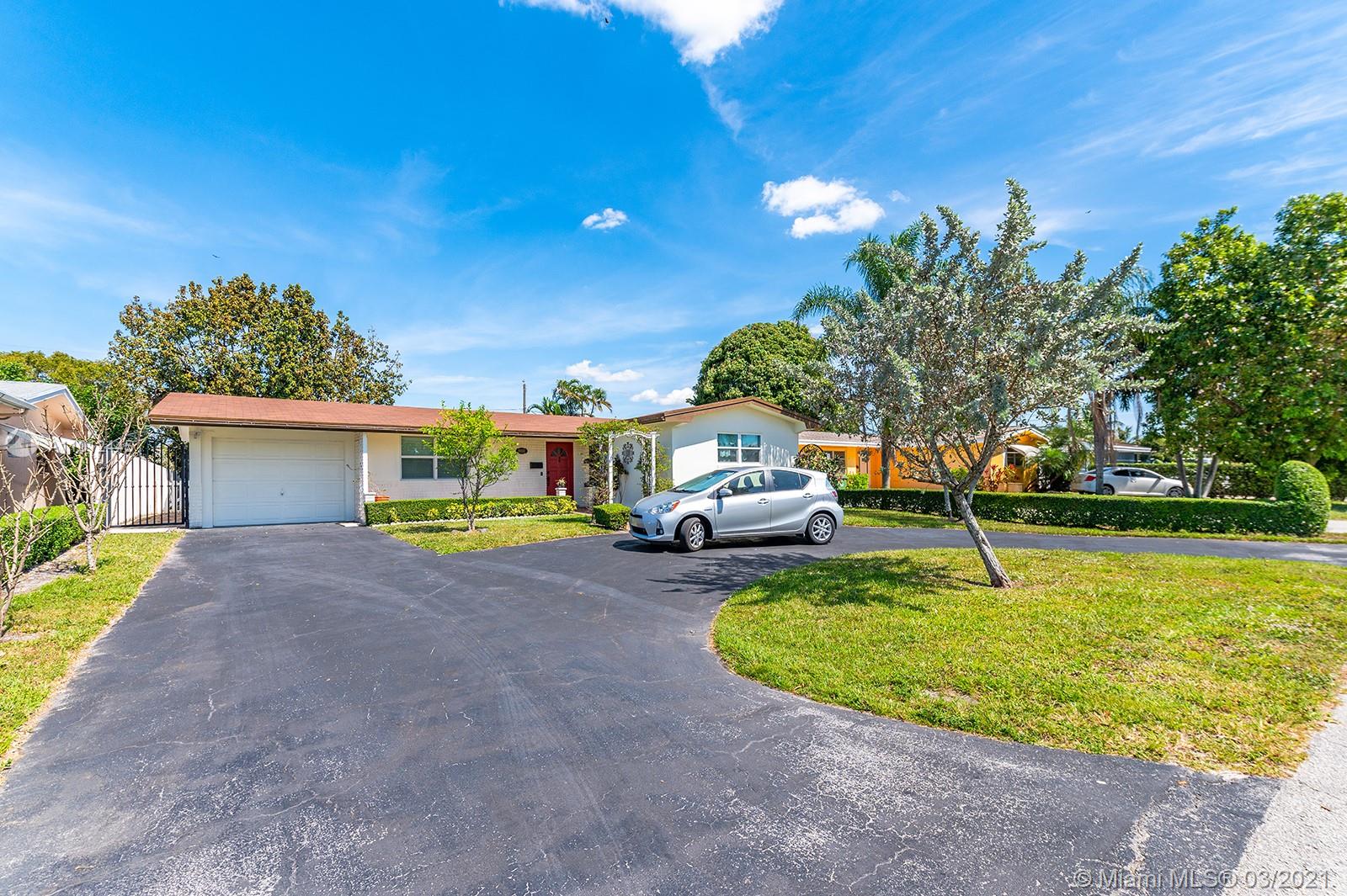 Pembroke Pines, FL 33024,8801 NW 11th St