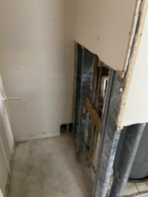 Miami, FL 33186,14321 N Kendall Dr #206F