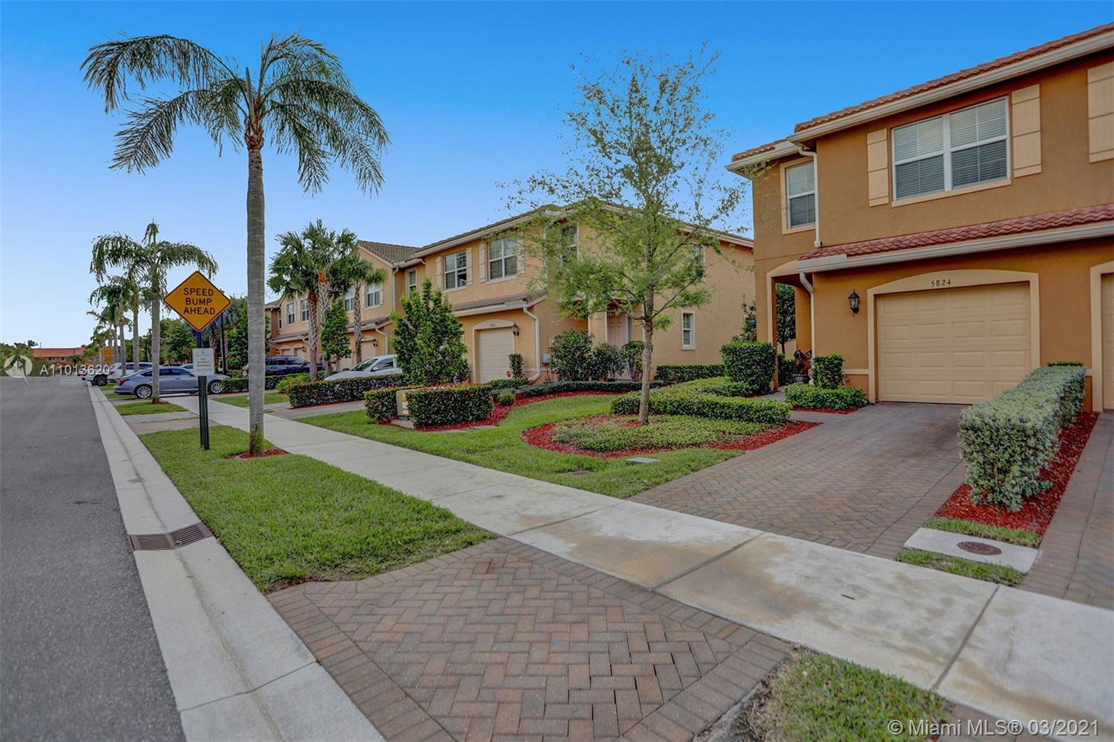 Lake Worth, FL 33463,5824 Monterra Club Dr #5824