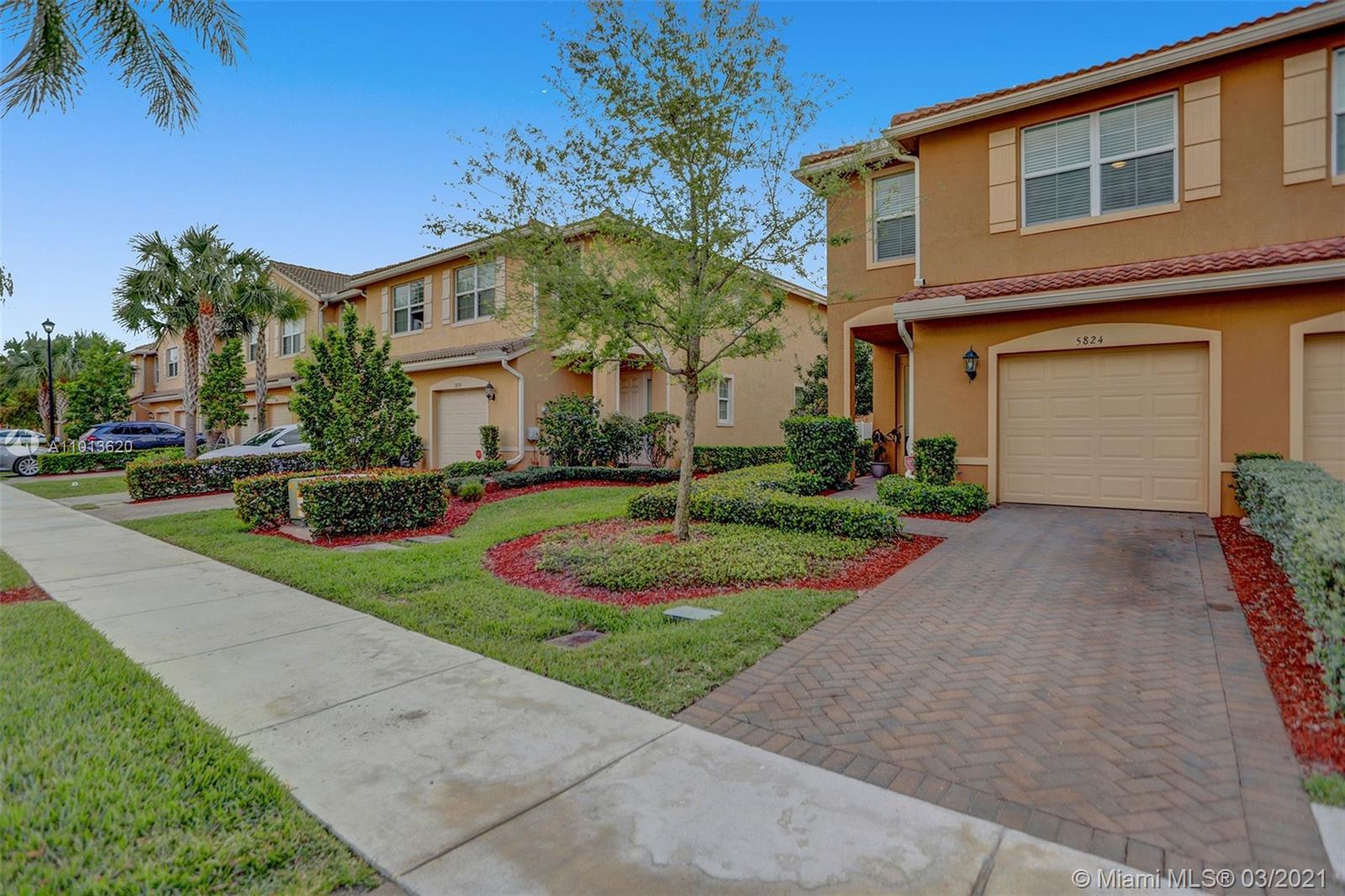 Lake Worth, FL 33463,5824 Monterra Club Dr #5824