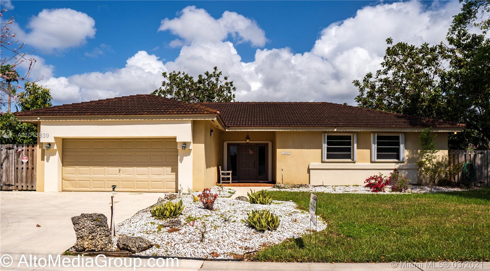 15997 SW 288th St, Homestead, FL 33033