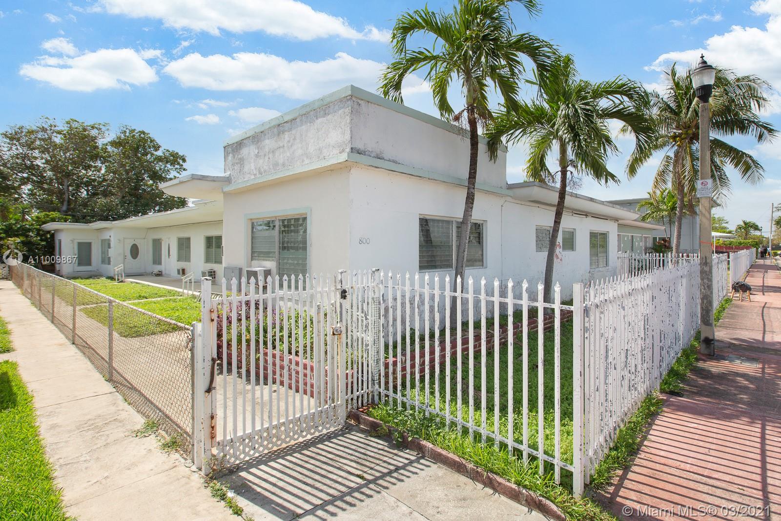 800 83rd St,  Miami Beach,  FL 33141