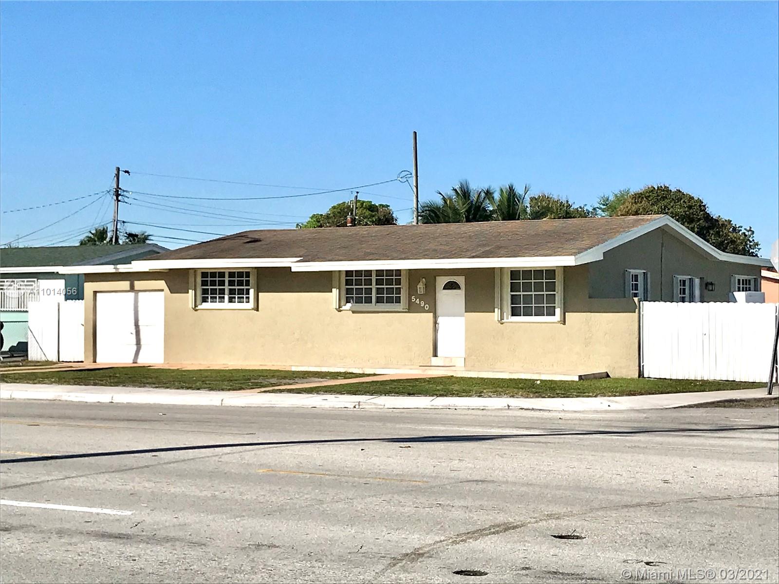 5490 E 4th Ave, Hialeah, FL 33013