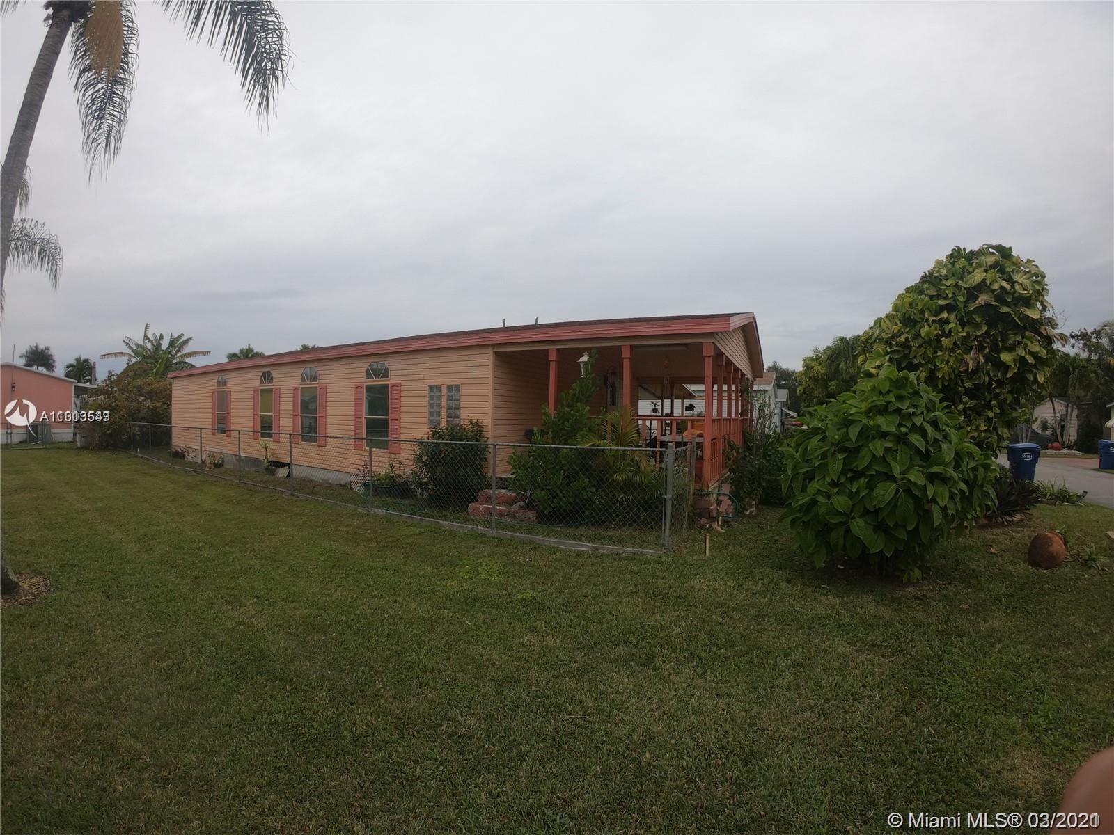 19800 SW 180 Ave 294, Miami, FL 33187