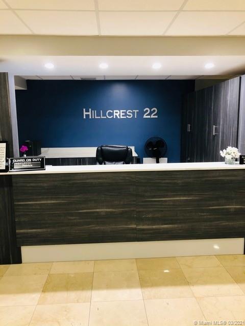 Hollywood, FL 33021,4350 Hillcrest Dr #806