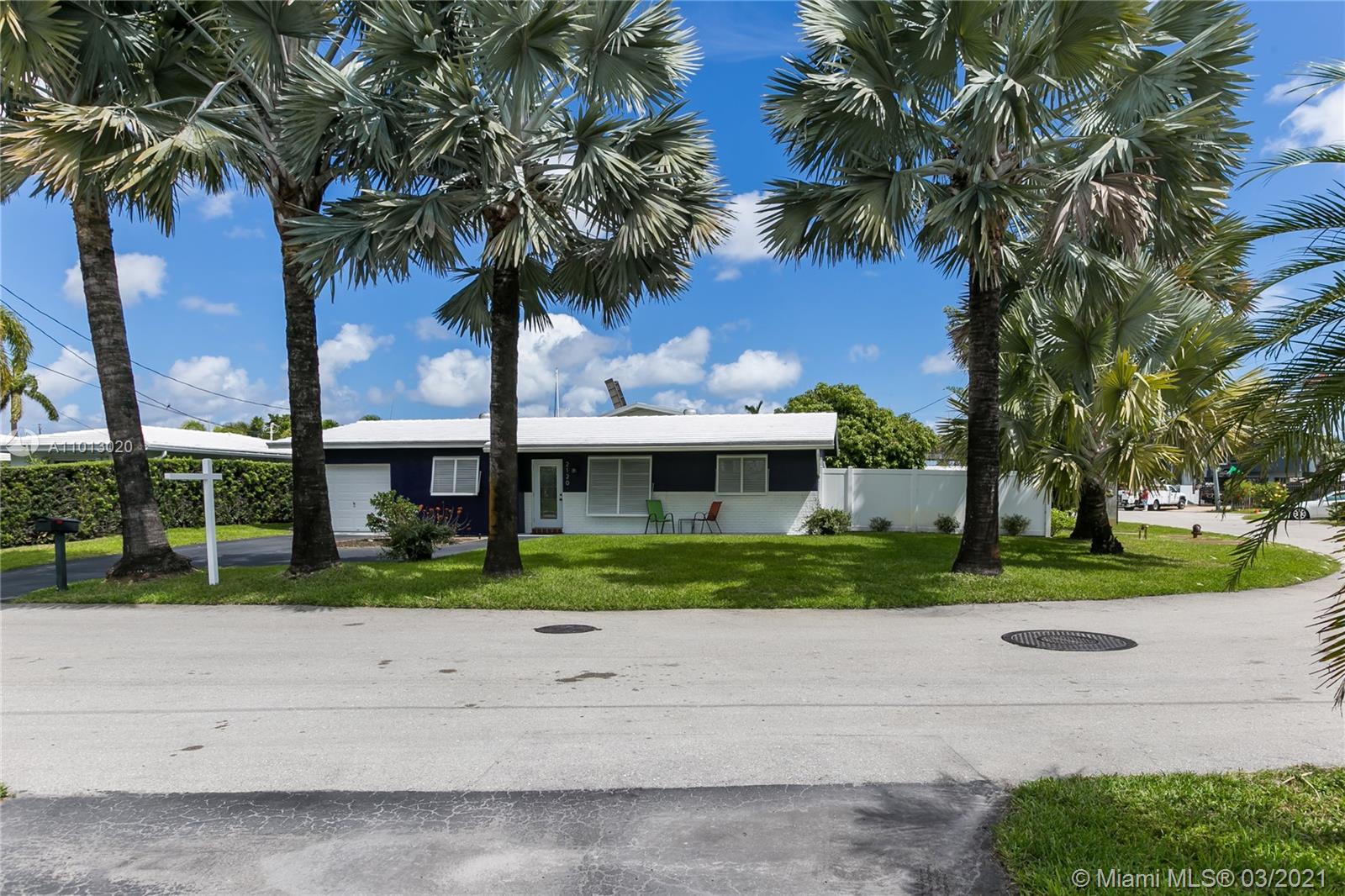 2120 SW 23rd Ave, Fort Lauderdale, FL 33312