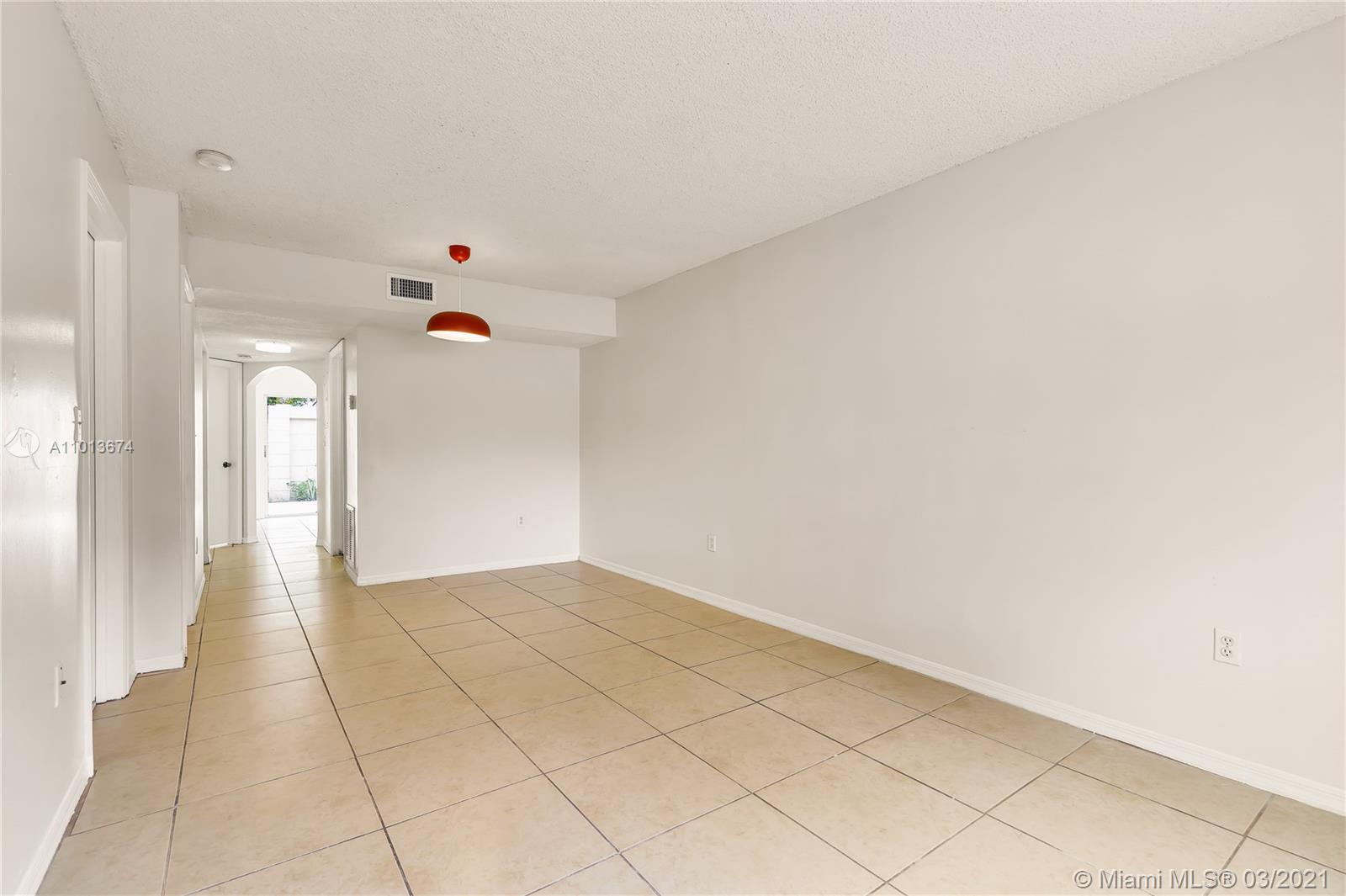 Miami, FL 33177,15400 SW 134th Pl #403