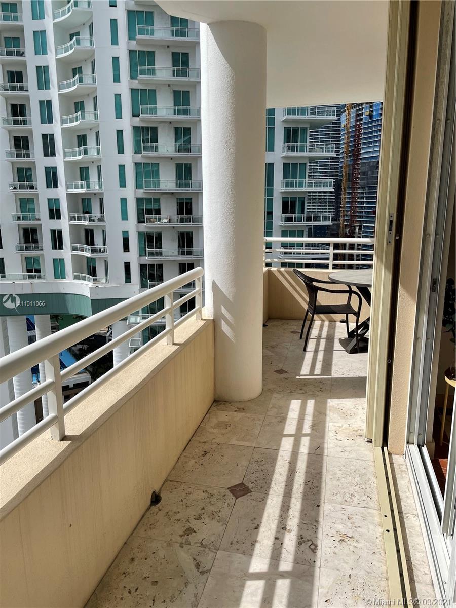 Miami, FL 33131,888 Brickell Key Dr #2302