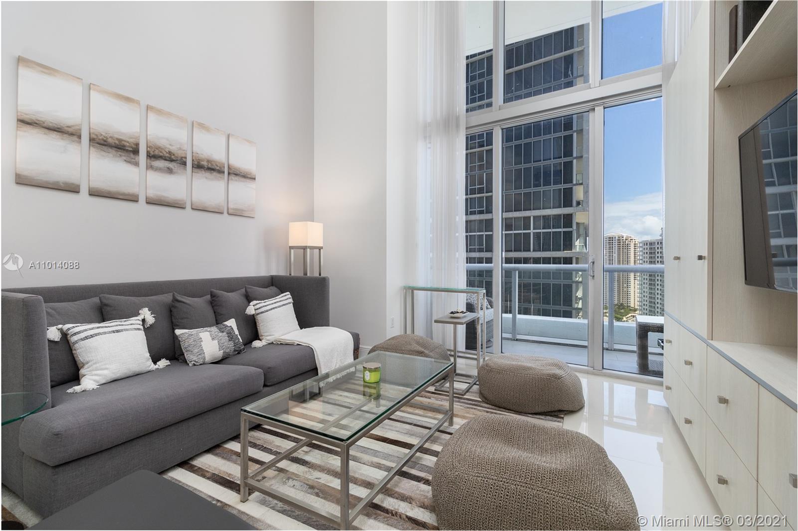 Miami, FL 33131,485 Brickell Ave #2801