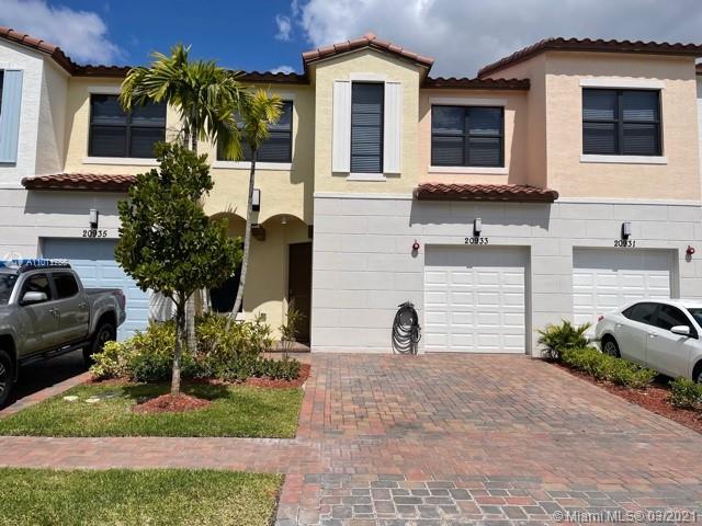 20933 NW 1st Dr #20935, Pembroke Pines, FL 33029