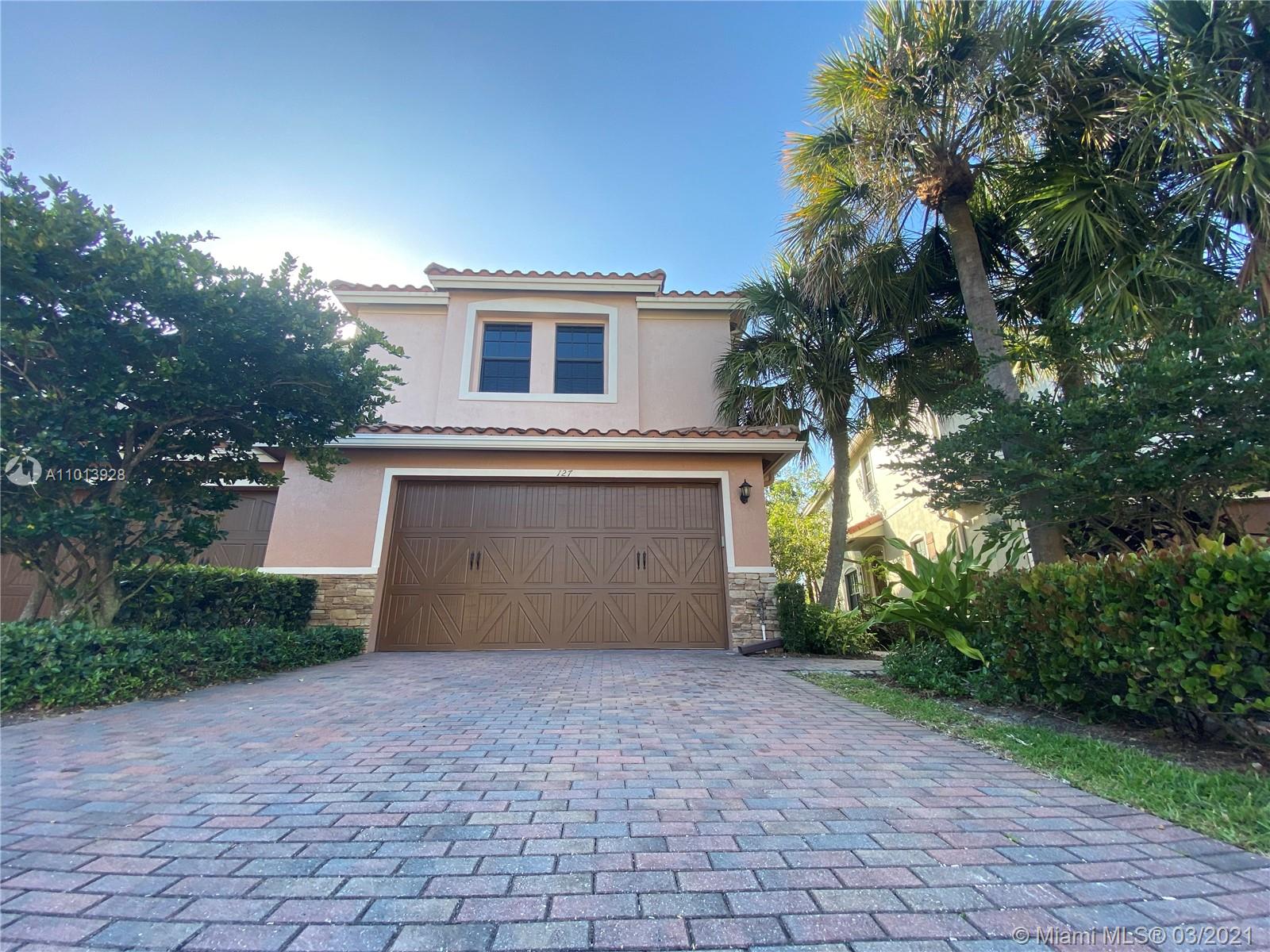 127 W Riverwalk Cir W #127, Plantation, FL 33325