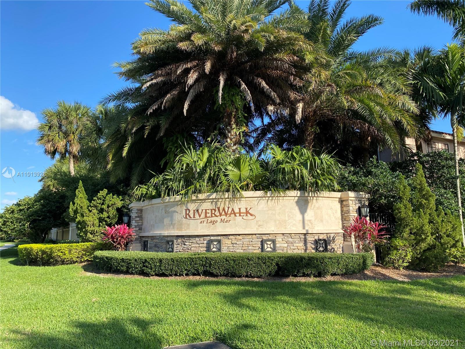 Plantation, FL 33325,127 W Riverwalk Cir W #127