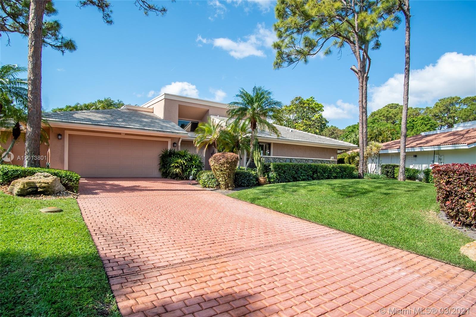 Delray Beach, FL 33445,674 Lakewoode Cir W