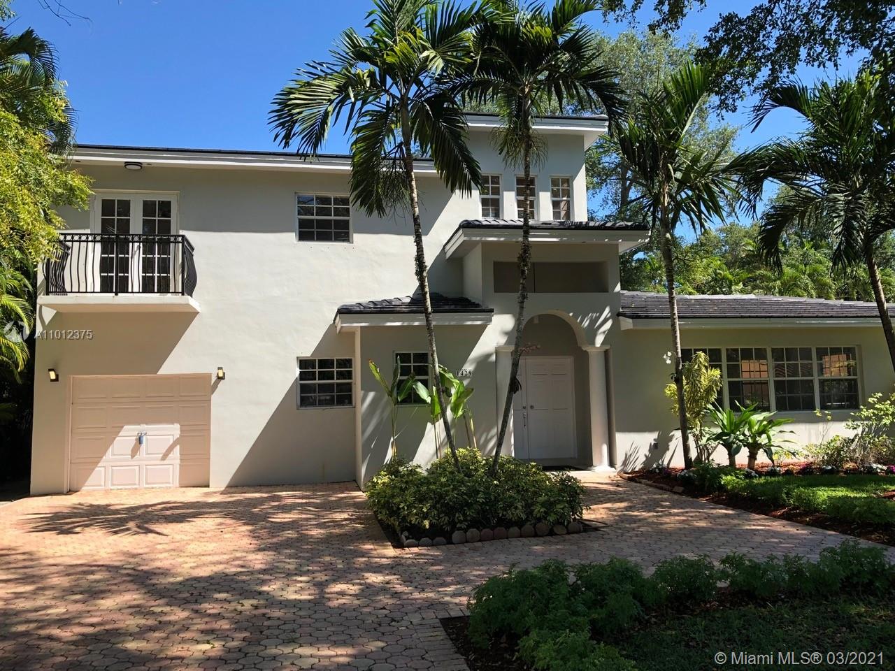 1429 ALEGRIANO AV, Coral Gables, FL 33146