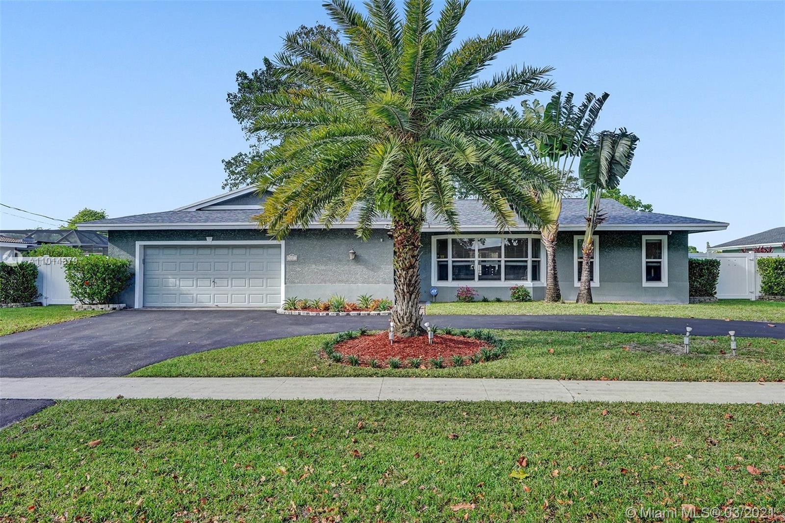 7221 NW 9th St., Plantation, FL 33317