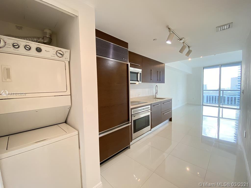 Miami, FL 33131,465 Brickell Ave #2904