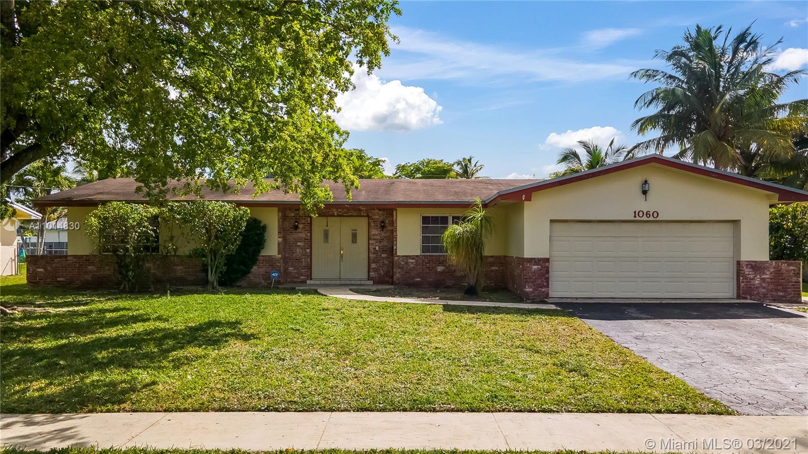 1060 NW 75th Ter, Plantation, FL 33313