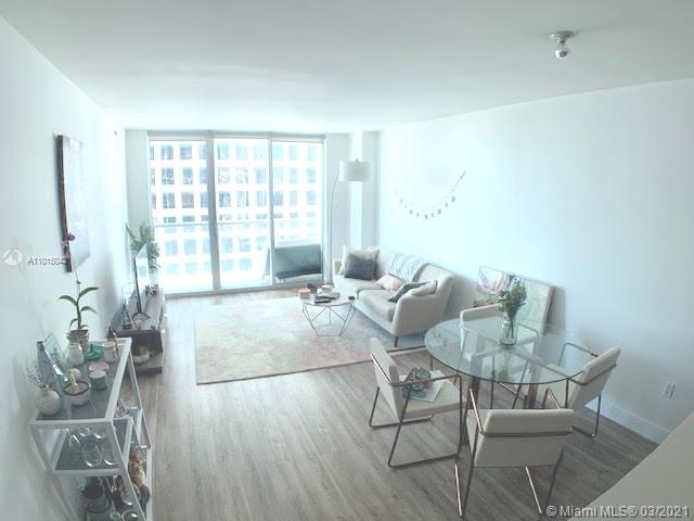 Miami, FL 33131,500 E Brickell Ave #2208