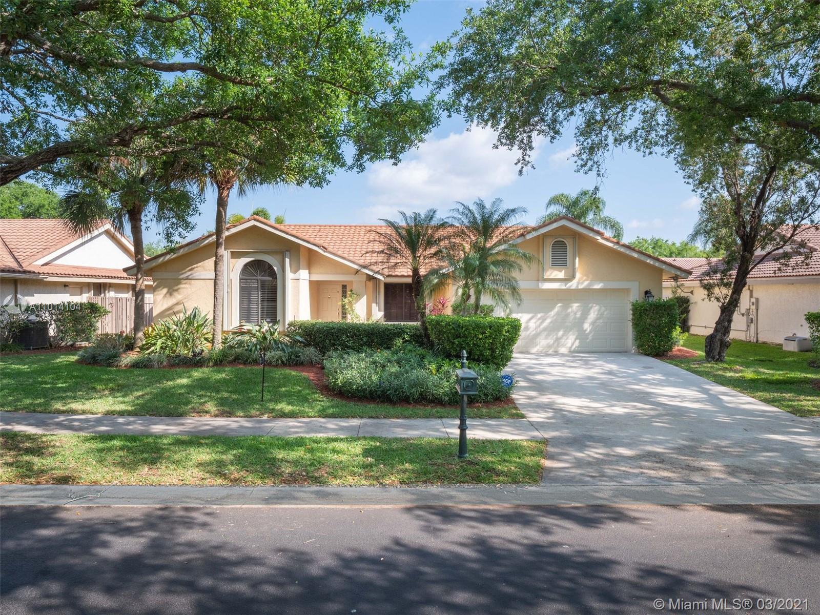 Weston, FL 33326,1619 Newport Lane