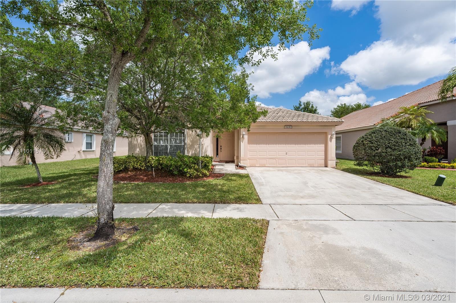 14243 NW 22nd St, Pembroke Pines, FL 33028