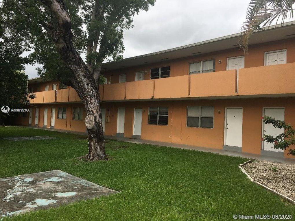 Cutler Bay, FL 33157,9760 SW 184th St #12B