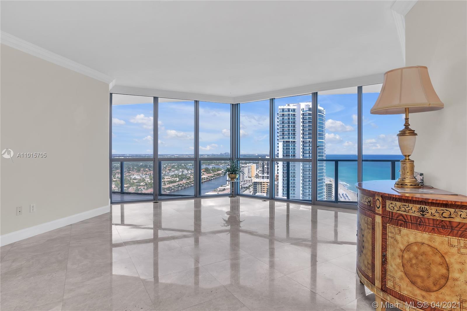 Hollywood, FL 33019,3101 S Ocean Dr #3005