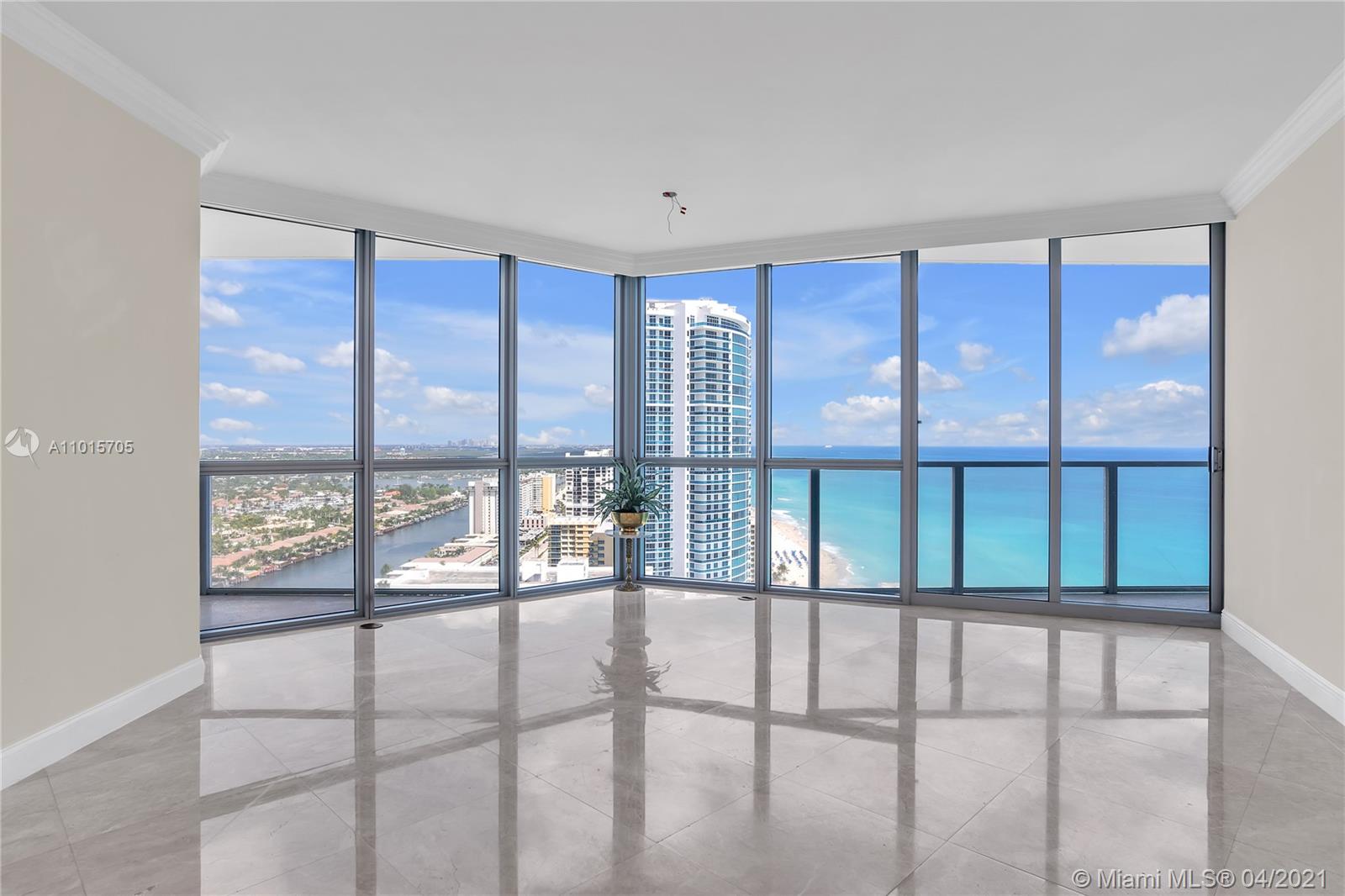 Hollywood, FL 33019,3101 S Ocean Dr #3005