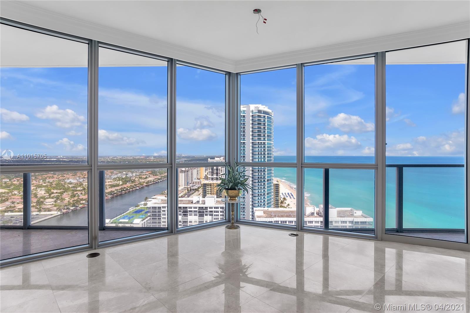 Hollywood, FL 33019,3101 S Ocean Dr #3005